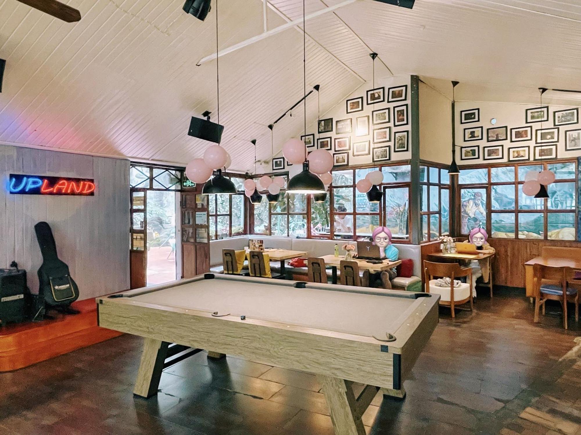 Kunming Upland International Youth Hostel Near The City Center ,2 Mins Walk To The Subway, 2 Mins Walk To The Green Lake, Close To Yuan Tong Temple, Old Street, Yunnan University, Convenient Payment And Visa Cards Are Accepted Екстер'єр фото